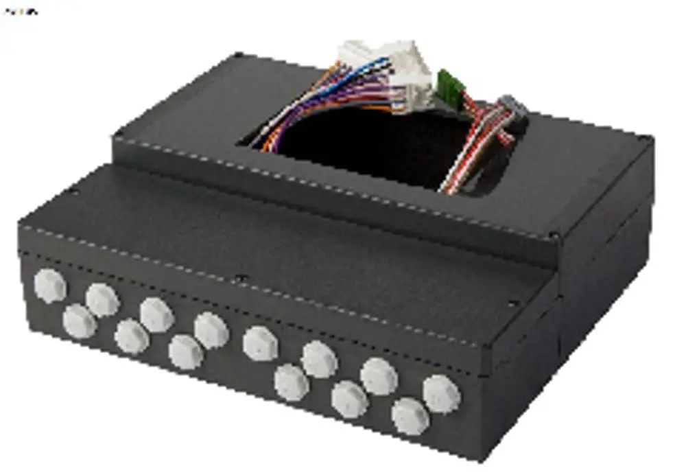 Schwarzes Wandgehäuse mit mehreren weißen Drehknöpfen und Kabelanschlüssen, hergestellt von Remeha. Gehäuse ist für elektrische oder elektronische Komponenten nutzbar.